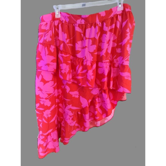 Shein Curve Red & Pink Assymetrical Skirt - size 4XL - Picture 1 of 2
